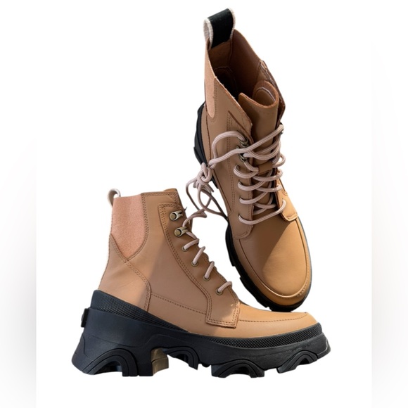 Sorel Leather Lace-Up Boot with Chunky Sole - Picture 2 of 5